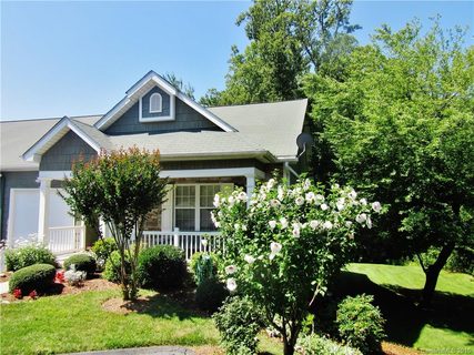 63 Coldwater Lane sold townhome in Shaws Creek Farm, Hendersonville, NC