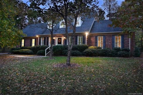 1612 Bellamy Circle