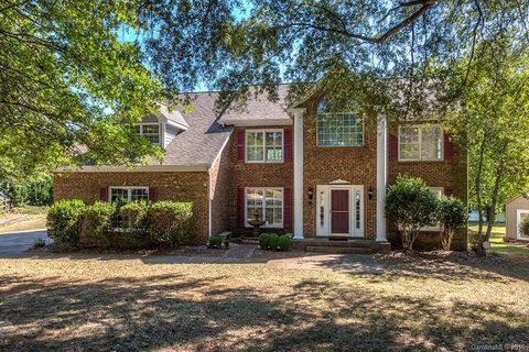 14205 King Eider Drive sold home in Wing Pointe, Charlotte, NC