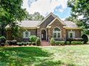 916 Lake Club Drive sold home in Rock Hill, SC