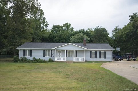 2592 Surrey Drive