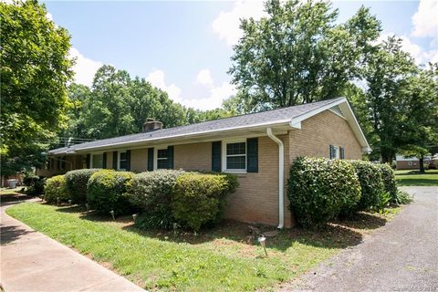 Previously sold for $206,953