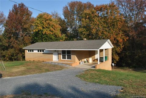 174 Boundary Road sold home in Rolling Hills, Oakboro, NC
