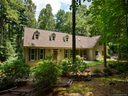 4 Yorkshire Way sold home in Flat Rock, SC