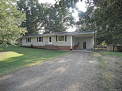 375 Don Mcginnis Road sold home in Hill N Dale, Lincolnton, NC