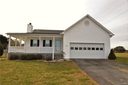5268 Old Mountain Road sold home in Stony Point, SC