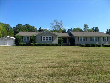 1460 Farmstead Road