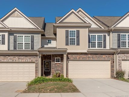 Previously sold for $281,000