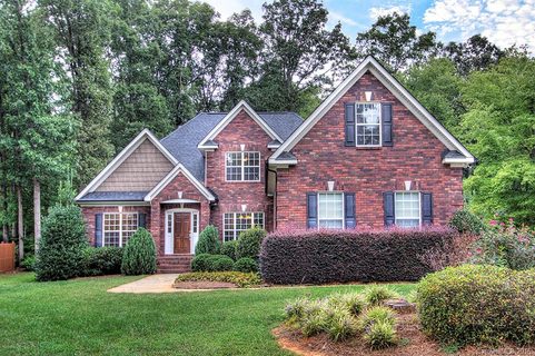 Previously sold for $315,000