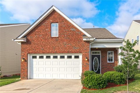 9219 Cranfield Lane sold home in Daventry At Southampton Commons, Charlotte, NC