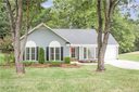 3609 Fair Oaks Place sold home in Concord, SC
