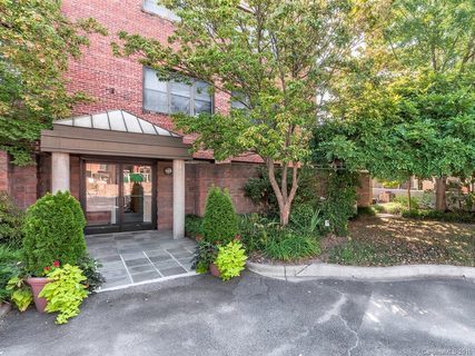 60 Haywood Street 2E sold condo in Sixty Haywood St Condos, Asheville, NC