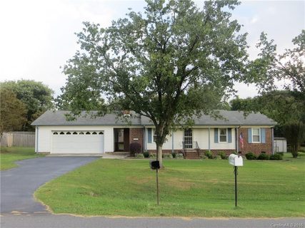 3103 Winston Drive sold home in Spring Hill, Concord, NC