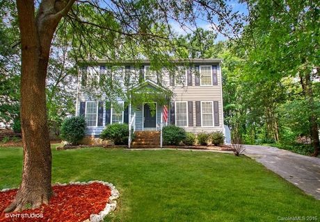 11809 Lansbury Court sold home in Woodcreek, Charlotte, NC