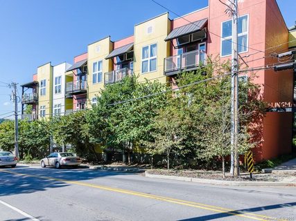 125 Clingman Avenue 102