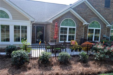 196 Lone Oak Circle 10A sold home in The Village at India Hook, Rock Hill, SC