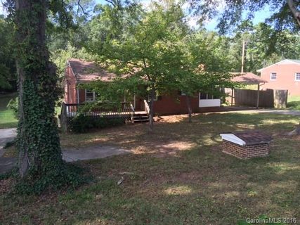 108 Elizabeth Lane