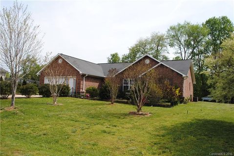 1405 Julius Drive