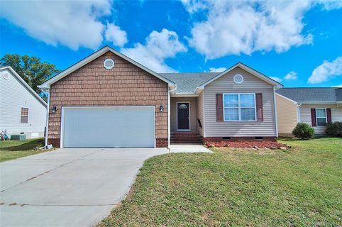 408 Soft Winds Village Drive