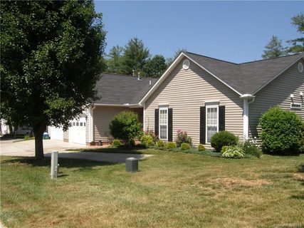 16 Red Barn Lane #16