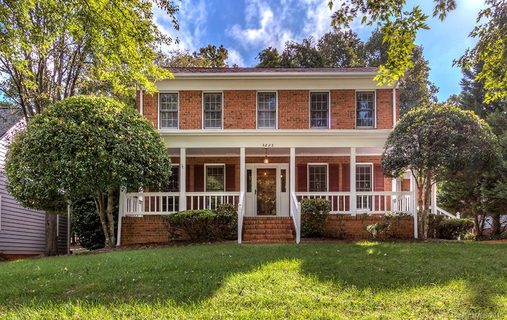 6822 Loretta Place