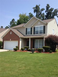 2206 Waters Trail Drive sold home in The Woodlands, Charlotte, NC