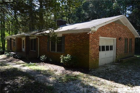 1719 Bluebird Drive sold home in Statonwoods, Hendersonville, NC