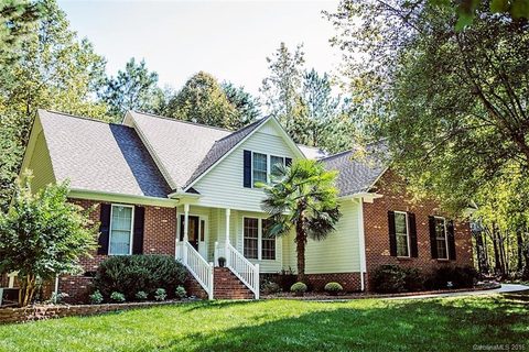 504 Swaying Pines Court sold home in Hawkins Ridge, York, SC
