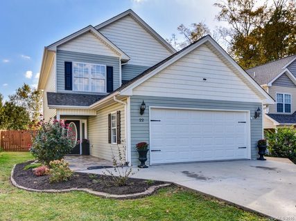 22 W Summit Avenue