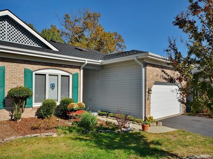 11 Country Meadows Lane