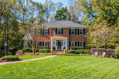 838 Stanhope Lane