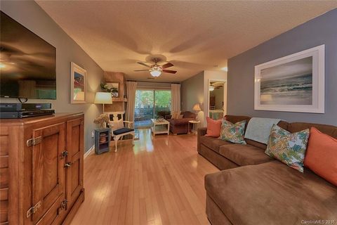 2545 Stockbridge Drive B