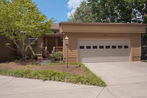 8903 St Croix Lane 20 sold townhome in Raintree Greens, Charlotte, NC