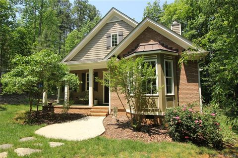 105 Melrose Lane sold home in Wills Lane, Mooresville, NC