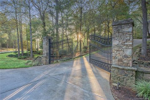 8319 Lake Providence Drive 411
