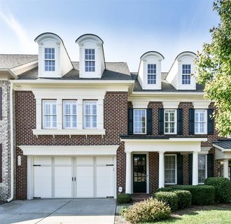 11748 Easthampton Circle sold home in The Gates at Bridgehampton, Charlotte, NC