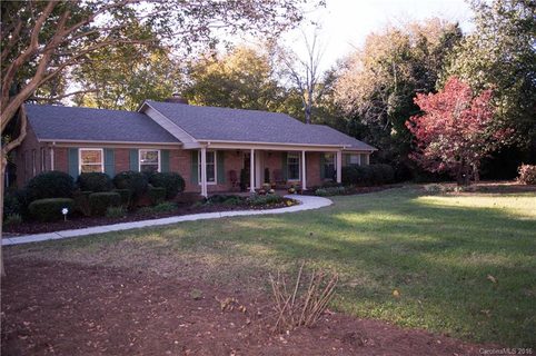 1000 Midwood Drive