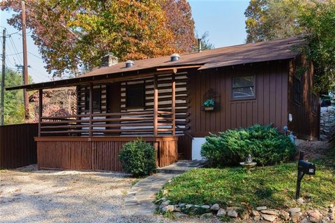 28 Rhododendron Drive 5