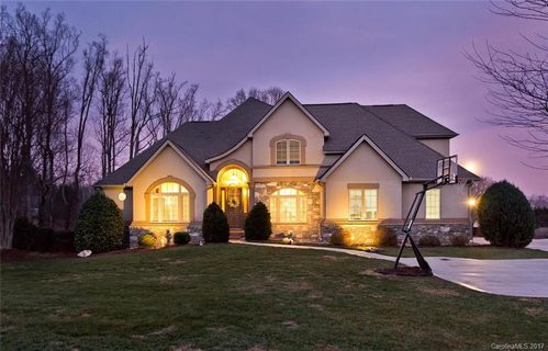 Previously sold for $630,000