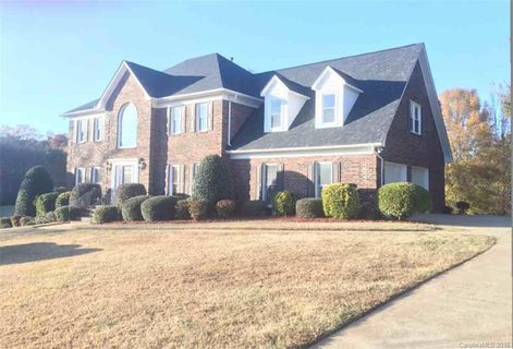 2056 Meadow Run Drive sold home in Valley Ranch, Matthews, NC