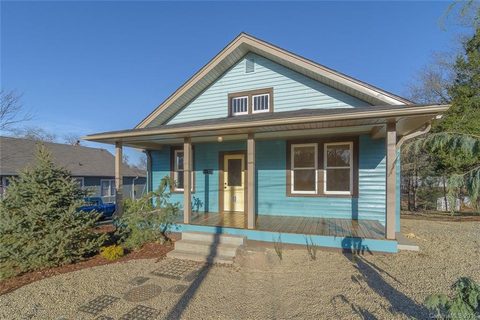 60 Brownwood Avenue sold home in Pisgah Heights, Asheville, NC