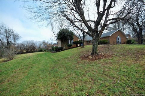 743 Springdale Road 4,5
