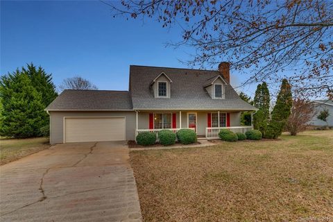 184 Woodset Drive sold home in Eastwood, Forest City, NC