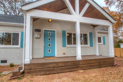 2607 Shamrock Drive sold home in Shamrock, Charlotte, NC