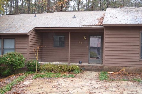 110 Foxwood Village Drive sold townhome in Foxwood Village, Fort Mill, SC
