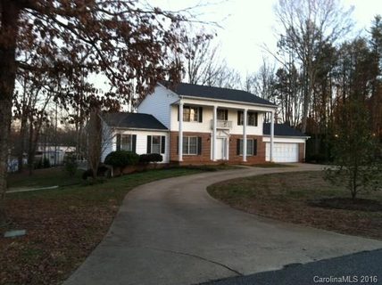 307 Sherry Street