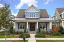 15722 Laurel Oak Crescent sold home in Davidson, SC