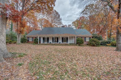 3618 Country Club Drive sold home in Country Club Estates, Gastonia, NC