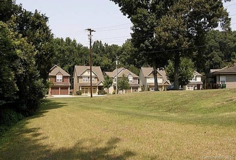 3130 Maywood Drive