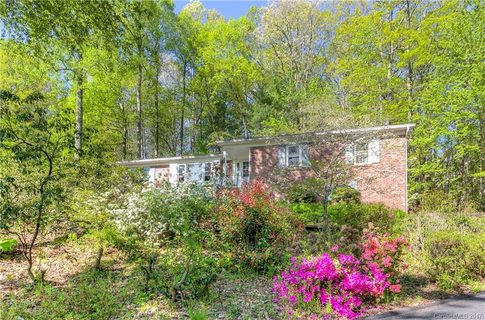 194 Long John Drive sold home in Long John Mt Estates, Hendersonville, NC